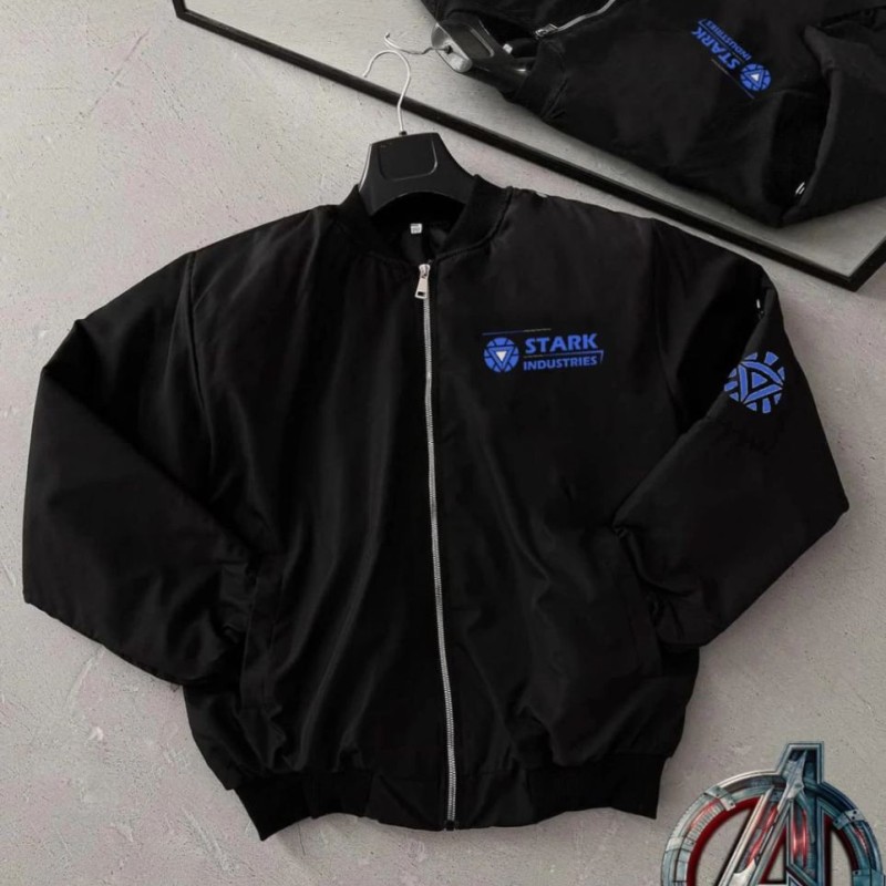ERKEK Stark Industries Siyah Bomber Mont Fermuarlı Cepli Uzun Kollu Kapitone - Siyah ERKEK Stark Industries Siyah Bomber Mont Fermuarlı Cepli Uzun Kollu Kapitone - Siyah