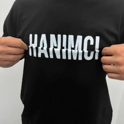 Erkek Tişört Kısa Kol Bisiklet Yaka Katlanan HANIMCI Baskılı T-Shirt - Siyah Erkek Tişört Kısa Kol Bisiklet Yaka Katlanan HANIMCI Baskılı T-Shirt - Siyah