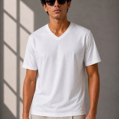Erkek V Yaka Basic Tişört Kısa Kol Yazlık Regular Fit T-Shirt - Beyaz Erkek V Yaka Basic Tişört Kısa Kol Yazlık Regular Fit T-Shirt - Beyaz