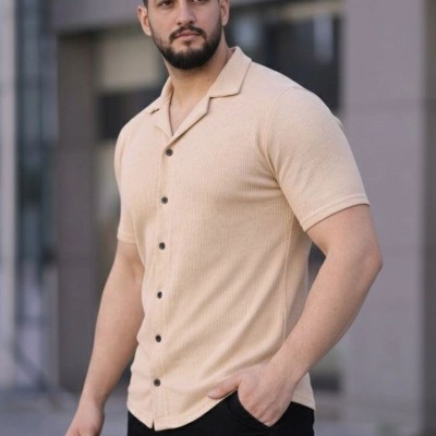 Erkek Waffle Dokuma Kumaş Açık Yakalı Düğmeli Gömlek 2’li Set Haki-Bej Erkek Waffle Dokuma Kumaş Açık Yakalı Düğmeli Gömlek 2’li Set Haki-Bej