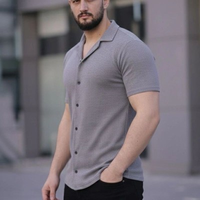 Erkek Waffle Kumaş Açık Yakalı Düğmeli Regular Fit Gömlek 2’li Set Lacivert-Gri Erkek Waffle Kumaş Açık Yakalı Düğmeli Regular Fit Gömlek 2’li Set Lacivert-Gri