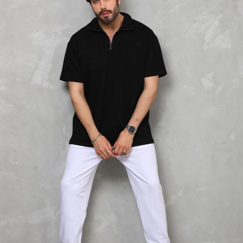 Erkek Yarım Fermuarlı Düz Oversize T-shirt - Siyah Erkek Yarım Fermuarlı Düz Oversize T-shirt - Siyah