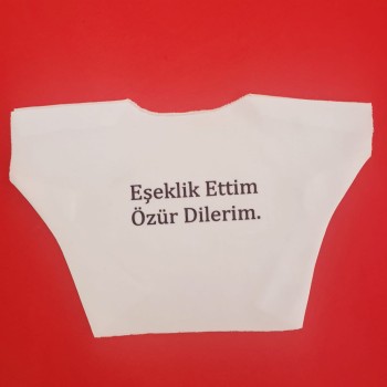 Eşeklik Ettim Yazılı Peluş Oyuncak Tişörtü Eşeklik Ettim Yazılı Peluş Oyuncak Tişörtü