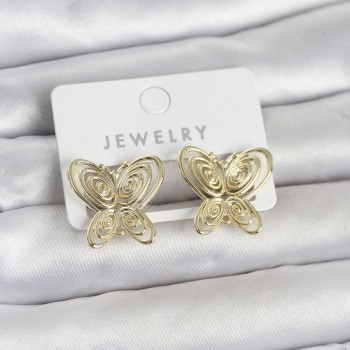 Füsun Küpesi Model Gold Renk Kelebek Model Pirinç Kadın Küpe Füsun Küpesi Model Gold Renk Kelebek Model Pirinç Kadın Küpe