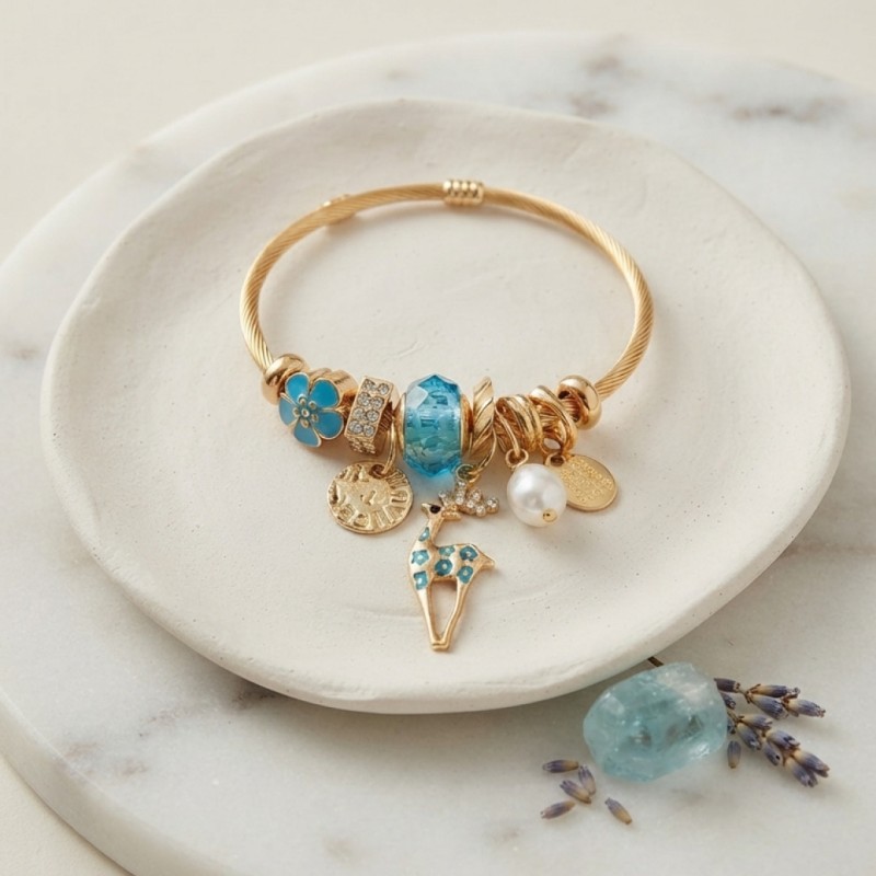 Geyik Model Gold Renk Mavi Charmlı Bileklik