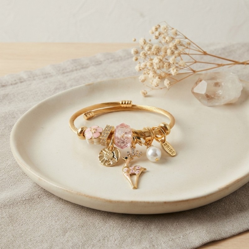 Geyik Model Gold Renk Pembe Charmlı Bileklik