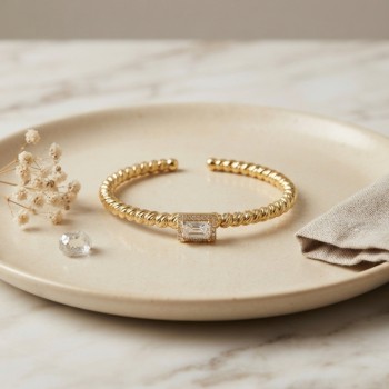 Gold Renk Dorika Model Kare Zirkon Taşlı Kadın Bileklik