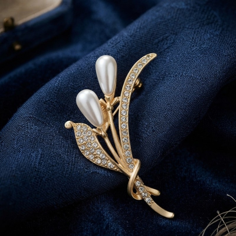 Gold Renk İncili Model Zirkon Taşlı Broş