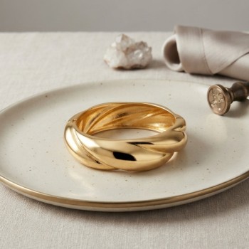 Gold Renk Pirinç Sarmal Model Vintage Kalın Kelepçe Bilezik