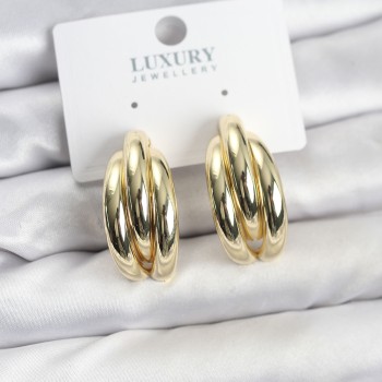 Gold Renk Pirinç Yarım Halka Model Kadın Küpe Gold Renk Pirinç Yarım Halka Model Kadın Küpe
