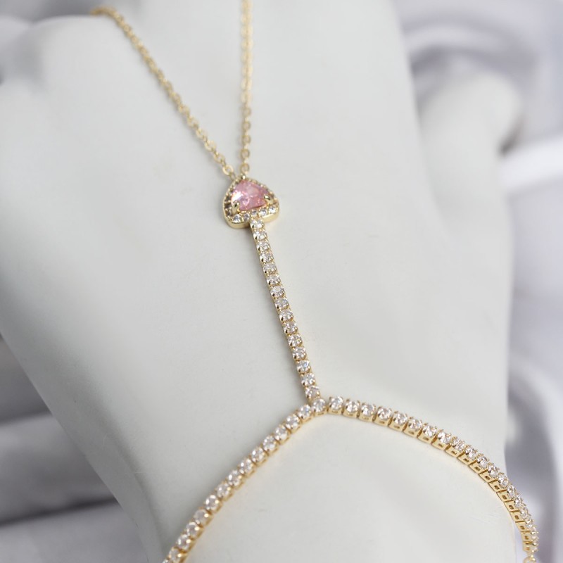 Gold Renk Pirinç Zirkon Taşlı Pembe Kalp Model Şahmeran Gold Renk Pirinç Zirkon Taşlı Pembe Kalp Model Şahmeran