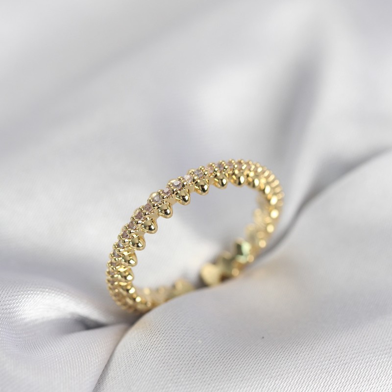 Gold Renk Sıralı Zirkon Taşlı Model Kadın Yüzük Gold Renk Sıralı Zirkon Taşlı Model Kadın Yüzük