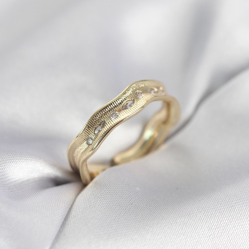 Gold Renk Su Damlası Model Zirkon Taşlı Kadın Yüzük Gold Renk Su Damlası Model Zirkon Taşlı Kadın Yüzük