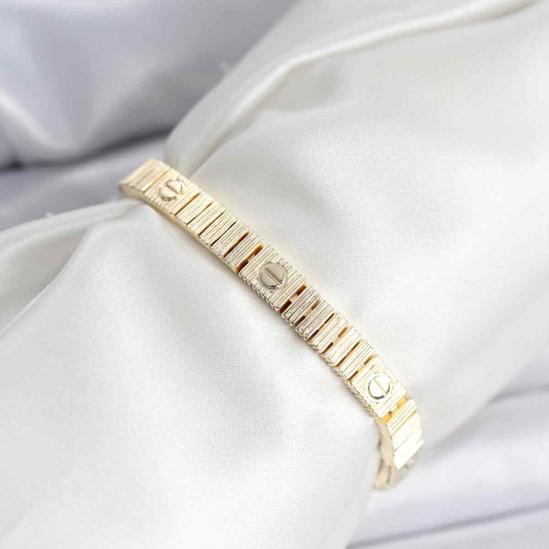 Gold Renk Vip Seri Bileklik Gold Renk Vip Seri Bileklik