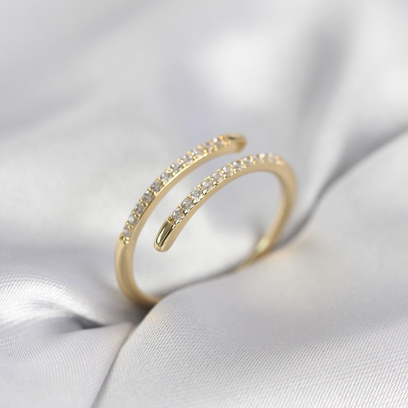 Gold Renk Yılan Kuyruk Model Zirkon Taşlı Kadın Yüzük Gold Renk Yılan Kuyruk Model Zirkon Taşlı Kadın Yüzük