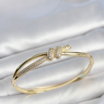 Gold Renk Zirkon Taşlı Düğüm Model Kadın Kelepçe Kadın Bileklik Gold Renk Zirkon Taşlı Düğüm Model Kadın Kelepçe Kadın Bileklik