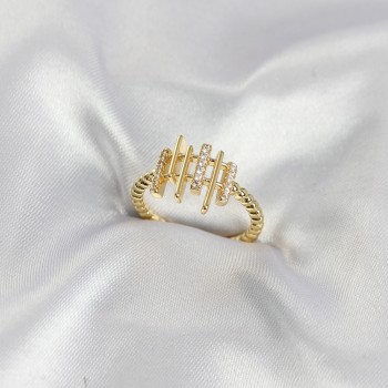 Gold Renk Zirkon Taşlı Sütun Model Kadın Yüzük Gold Renk Zirkon Taşlı Sütun Model Kadın Yüzük