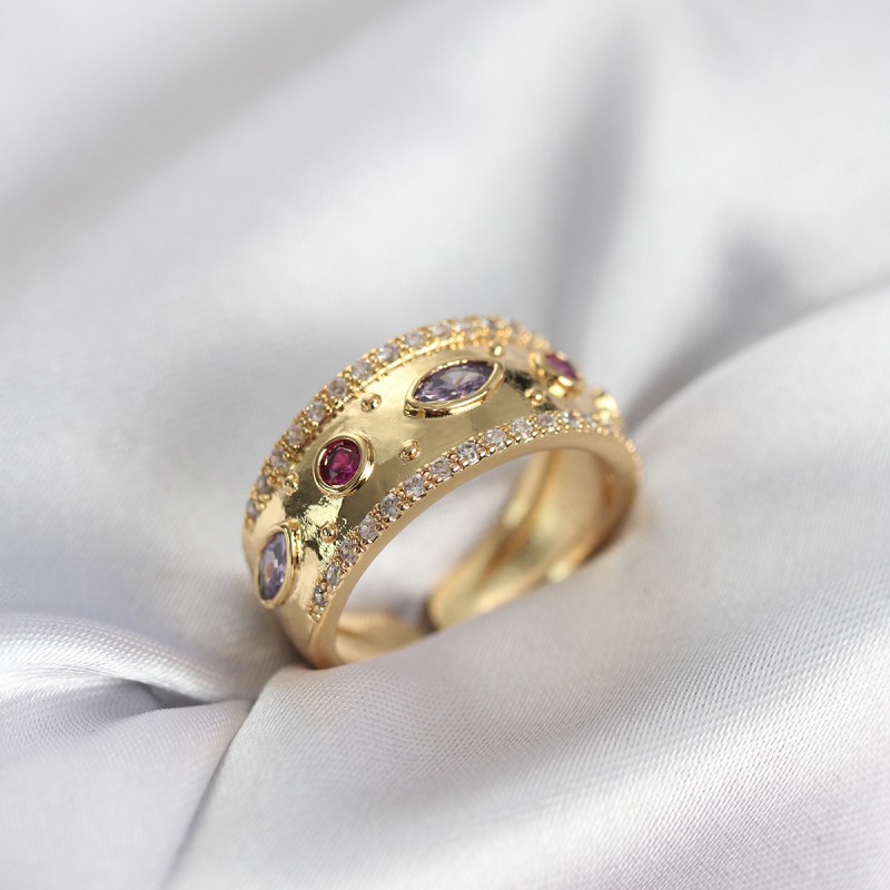 Gold Renk Zirkon Taşlı Vintage Kadın Yüzük Gold Renk Zirkon Taşlı Vintage Kadın Yüzük