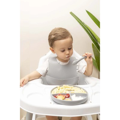 Gri 3’lü Silikon Yemek Seti – Önlük + Diş Kaşıyıcılı Kaşık + Vakumlu Tabak Gri 3’lü Silikon Yemek Seti – Önlük + Diş Kaşıyıcılı Kaşık + Vakumlu Tabak
