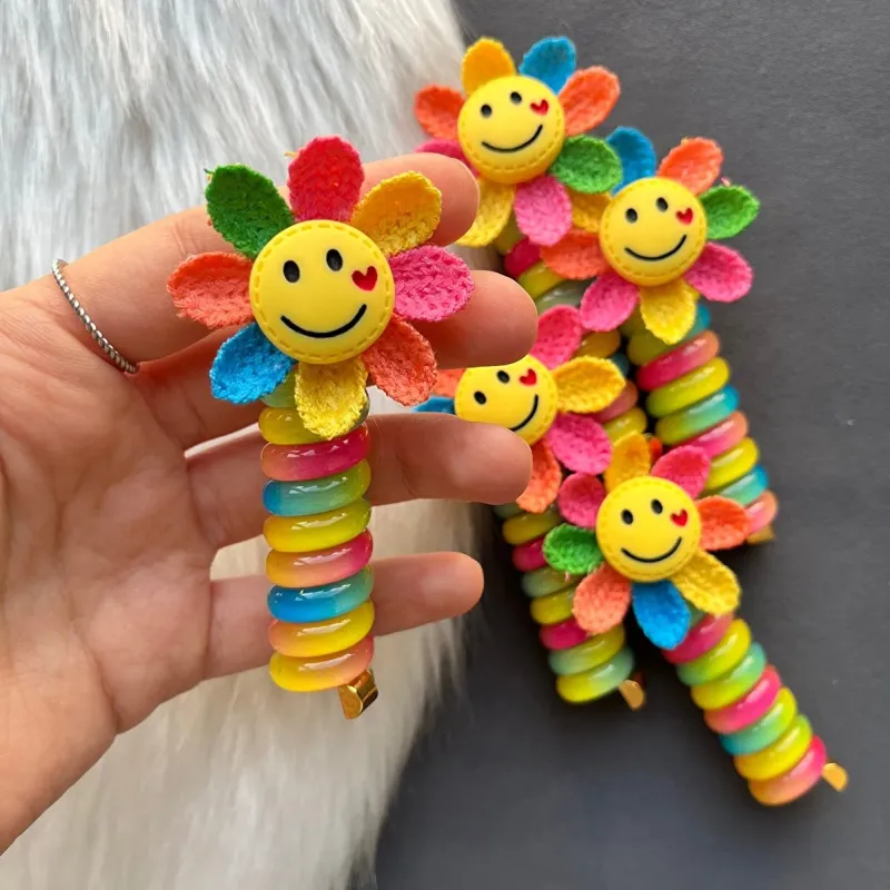 Gülen Güneş Spiral Toka Gülen Güneş Spiral Toka