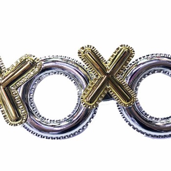 Gümüş Renk Xoxo Yazılı Parti Gözlüğü Gümüş Renk Xoxo Yazılı Parti Gözlüğü
