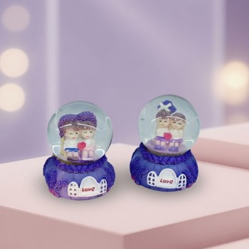 Işıklı Mini Boy Kar Küresi - Pilli - Romantik Çift Temalı - Hediyelik Işıklı Mini Boy Kar Küresi - Pilli - Romantik Çift Temalı - Hediyelik