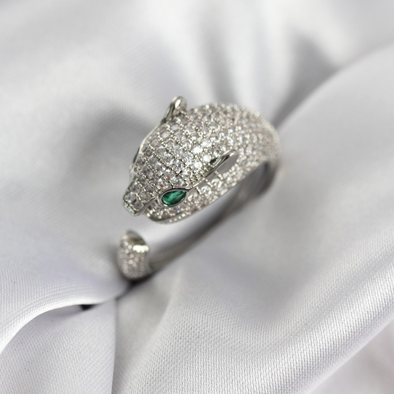Jaguar Model Gümüş Renk Zirkon Taşlı Kadın Yüzük Jaguar Model Gümüş Renk Zirkon Taşlı Kadın Yüzük