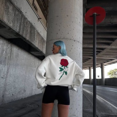 Kadın 3 iplik Pamuklu Bisiklet Yaka GÜL Baskılı SweatShirt - BeyazBeyaz Kadın 3 iplik Pamuklu Bisiklet Yaka GÜL Baskılı SweatShirt - BeyazBeyaz