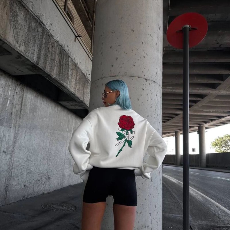 Kadın 3 iplik Pamuklu Bisiklet Yaka GÜL Baskılı SweatShirt - BeyazBeyaz Kadın 3 iplik Pamuklu Bisiklet Yaka GÜL Baskılı SweatShirt - BeyazBeyaz