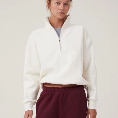 Kadın 3 İplik Pamuklu Oversize Yarım Fermuarlı Yakalı Basic Sweatshirt - Beyaz Kadın 3 İplik Pamuklu Oversize Yarım Fermuarlı Yakalı Basic Sweatshirt - Beyaz