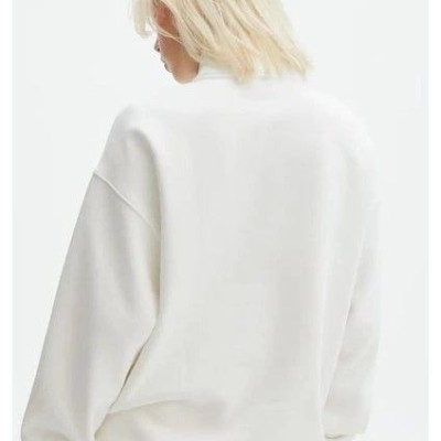 Kadın 3 İplik Pamuklu Oversize Yarım Fermuarlı Yakalı Basic Sweatshirt - Beyaz Kadın 3 İplik Pamuklu Oversize Yarım Fermuarlı Yakalı Basic Sweatshirt - Beyaz