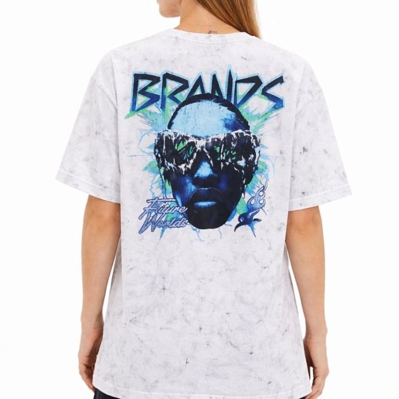 Kadın Asit Yıkamalı Oversize Tişört Bisiklet Yaka Kısa Kol T-shirt - Beyaz Kadın Asit Yıkamalı Oversize Tişört Bisiklet Yaka Kısa Kol T-shirt - Beyaz