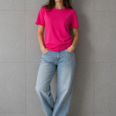 Kadın Basic Pamuklu Tişört Bisiklet Yaka Düz Renk Relaxed Fit T-Shirt - Fuşya Kadın Basic Pamuklu Tişört Bisiklet Yaka Düz Renk Relaxed Fit T-Shirt - Fuşya