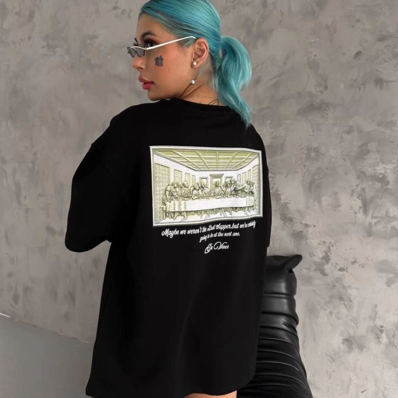 Kadın Baskılı T-Shirt Kısa Kol Bisiklet Yaka Oversize Rahat Kalıp Günlük Tişört - Siyah Kadın Baskılı T-Shirt Kısa Kol Bisiklet Yaka Oversize Rahat Kalıp Günlük Tişört - Siyah