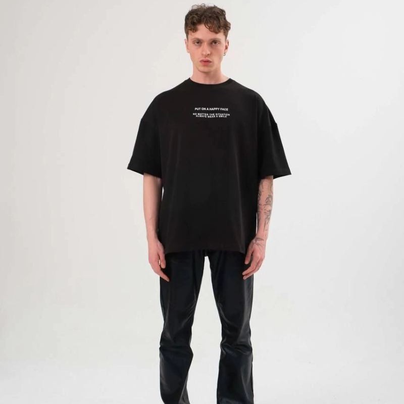 Kadın Baskılı T-Shirt Kısa Kol Bisiklet Yaka Oversize Rahat Kalıp Günlük Tişört - Siyah Kadın Baskılı T-Shirt Kısa Kol Bisiklet Yaka Oversize Rahat Kalıp Günlük Tişört - Siyah