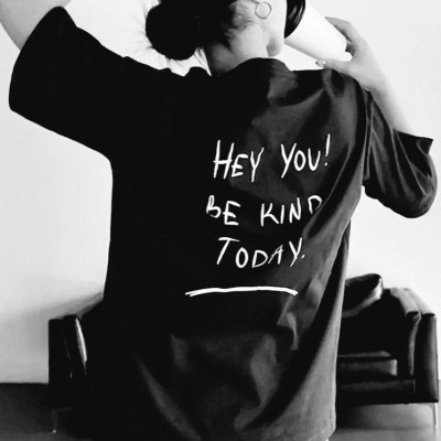 Kadın Baskılı T-Shirt Kısa Kol Bisiklet Yaka Oversize Rahat Kalıp Tişört T-Shirt - Siyah Kadın Baskılı T-Shirt Kısa Kol Bisiklet Yaka Oversize Rahat Kalıp Tişört T-Shirt - Siyah