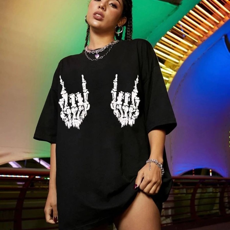 Kadın Baskılı T-Shirt Kısa Kol Bisiklet Yaka Oversize Rahat Kalıp Tişört - Siyah Kadın Baskılı T-Shirt Kısa Kol Bisiklet Yaka Oversize Rahat Kalıp Tişört - Siyah