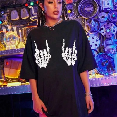Kadın Baskılı T-Shirt Kısa Kol Bisiklet Yaka Oversize Rahat Kalıp Tişört - Siyah Kadın Baskılı T-Shirt Kısa Kol Bisiklet Yaka Oversize Rahat Kalıp Tişört - Siyah