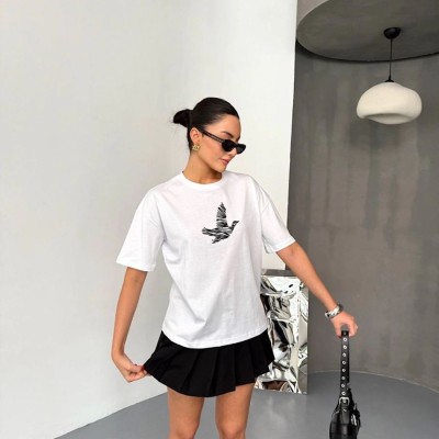 KADIN Baskılı T-Shirt Kısa Kol Bisiklet Yaka Regular Fit Yazlık Tişört - Beyaz KADIN Baskılı T-Shirt Kısa Kol Bisiklet Yaka Regular Fit Yazlık Tişört - Beyaz