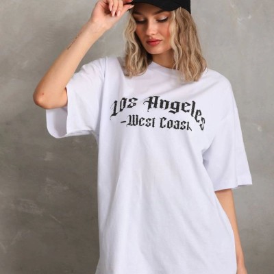 Kadın Baskılı Tişört Kısa Kol Bisiklet Yaka Oversize T-Shirt - Beyaz Kadın Baskılı Tişört Kısa Kol Bisiklet Yaka Oversize T-Shirt - Beyaz