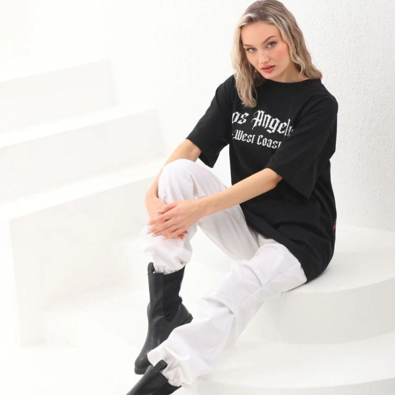 Kadın Baskılı Tişört Kısa Kol Bisiklet Yaka Oversize T-Shirt - Siyah Kadın Baskılı Tişört Kısa Kol Bisiklet Yaka Oversize T-Shirt - Siyah