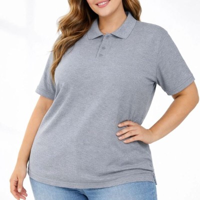 Kadın Battal Beden Tişört Polo Yaka Pike Kumaş Kısa Kol T-Shirt - Gri Kadın Battal Beden Tişört Polo Yaka Pike Kumaş Kısa Kol T-Shirt - Gri