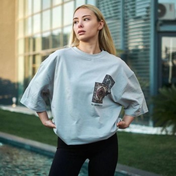 kadın Bisiklet Yaka Baskılı Kısa kol Oversize T-Shirt - Boyalı Gri kadın Bisiklet Yaka Baskılı Kısa kol Oversize T-Shirt - Boyalı Gri