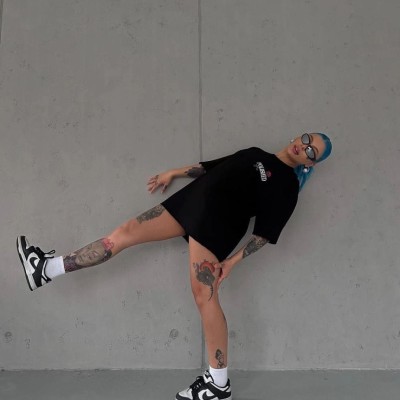 Kadın Bisiklet Yaka Baskılı kısa kol Oversize T-Shirt - Siyah Kadın Bisiklet Yaka Baskılı kısa kol Oversize T-Shirt - Siyah