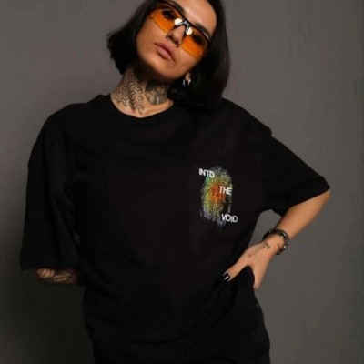 kadın Bisiklet Yaka Baskılı Oversize Kısa kol T-Shirt - Siyah kadın Bisiklet Yaka Baskılı Oversize Kısa kol T-Shirt - Siyah