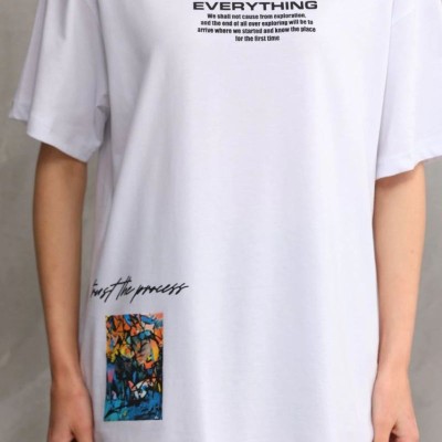 kadın Bisiklet Yaka Baskılı Oversize T-Shirt - Beyaz kadın Bisiklet Yaka Baskılı Oversize T-Shirt - Beyaz