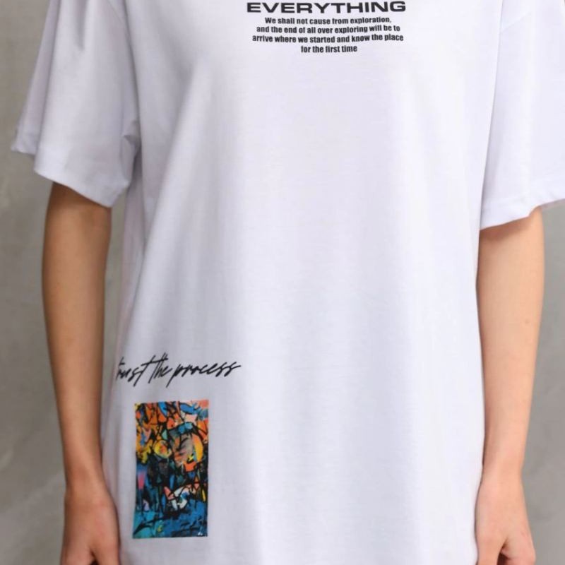 kadın Bisiklet Yaka Baskılı Oversize T-Shirt - Beyaz kadın Bisiklet Yaka Baskılı Oversize T-Shirt - Beyaz