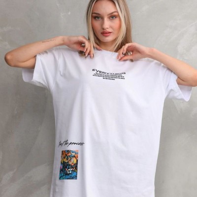 kadın Bisiklet Yaka Baskılı Oversize T-Shirt - Beyaz kadın Bisiklet Yaka Baskılı Oversize T-Shirt - Beyaz