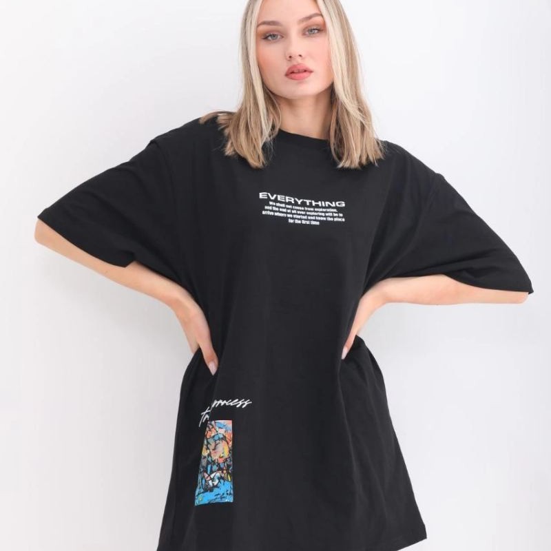 kadın Bisiklet Yaka Baskılı Oversize T-Shirt - Siyah kadın Bisiklet Yaka Baskılı Oversize T-Shirt - Siyah