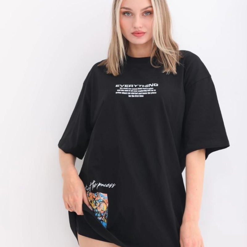 kadın Bisiklet Yaka Baskılı Oversize T-Shirt - Siyah kadın Bisiklet Yaka Baskılı Oversize T-Shirt - Siyah